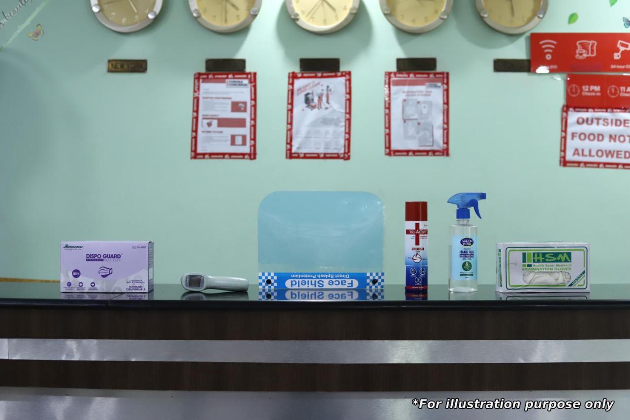 Oyo 1545 Hotel Shivani International อาเมดาบัด ภายนอก รูปภาพ