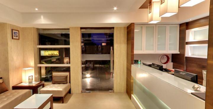 Oyo 1545 Hotel Shivani International อาเมดาบัด ภายนอก รูปภาพ